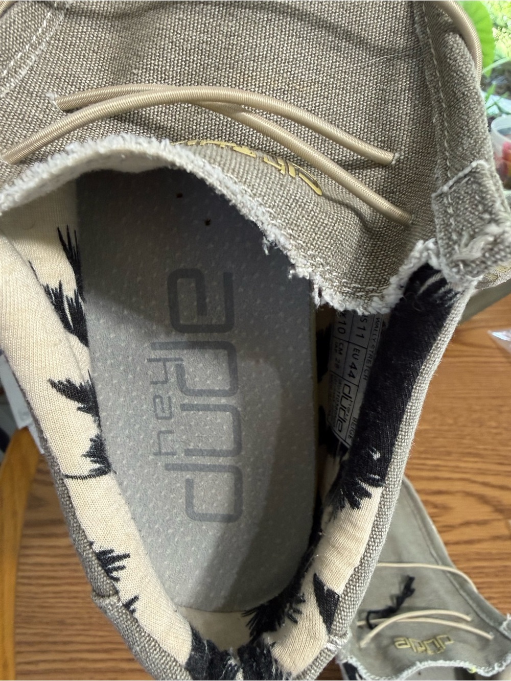 Hey Dude Wally Stretch size 11, outer gray. Inside Black Palm Trees on Beige - Picture 8 of 11